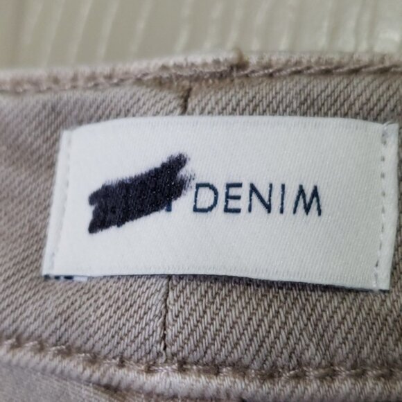 NWT J.Jill Straight leg light porchini color boyfriend  jeans size 8 regular - Picture 4 of 10